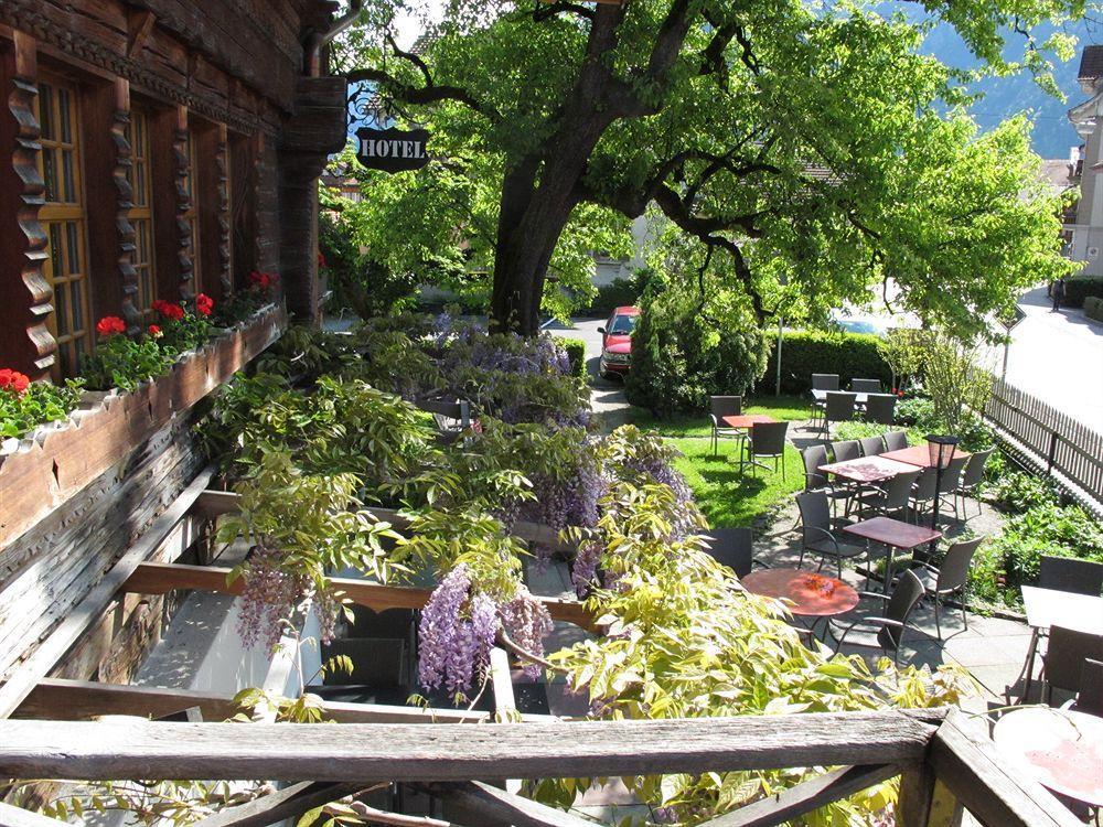 Hotel Restaurant Hirschen 2*